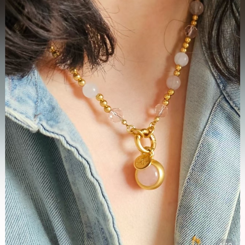 Sence Copenhagen - Elegant Necklace with Dainty Design